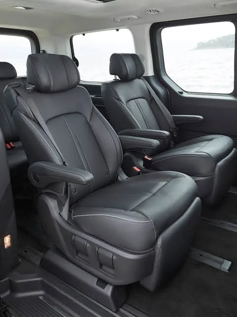 Hyundai Staria captain seats with leg rests