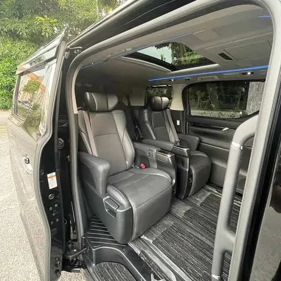 Toyota Alphard AGH30 cabin through the sliding door, pilot seats and sunroof